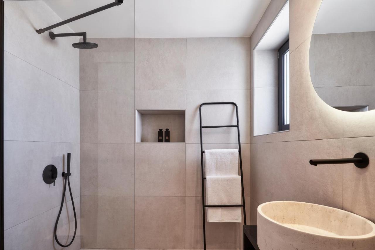 Brilliance Suites (Adults Only) Imerovigli  Esterno foto